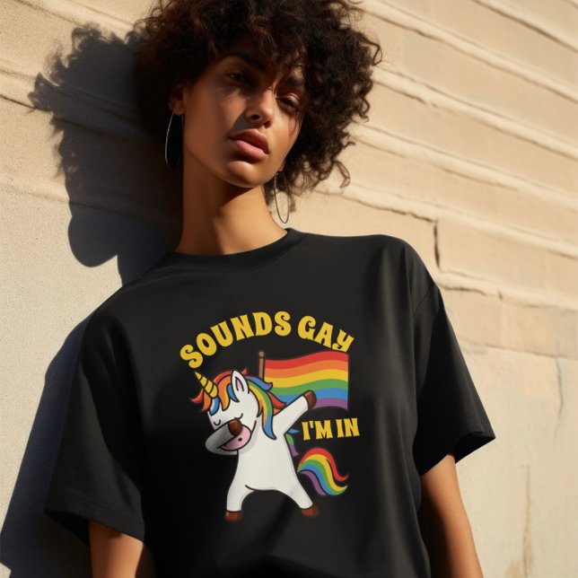 Gay pride Dabbing Unicorn med Flagga T Shirt (Gay Pride Dabbing Unicorn With Flag T-Shirt by Ricaso. Sounds gay, I'm in)