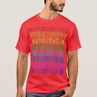 Gay pride-månaden har världen större problem t shirt
