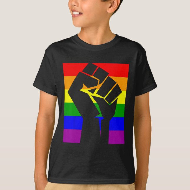 Gay pride Resistent Fist Rainbow Flagga Lgbtq Shir T Shirt (Framsida)