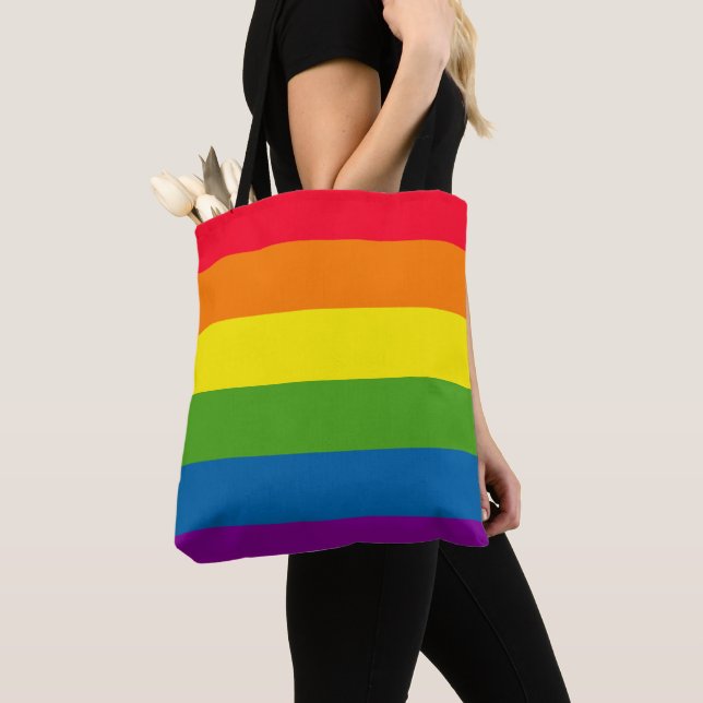 Gay prideflagga tygkasse (Närbild)