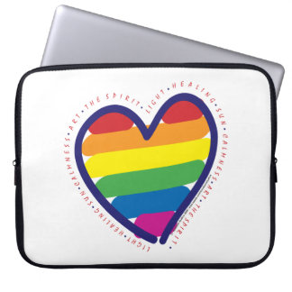 Gay pridehjärta och ord laptop sleeve