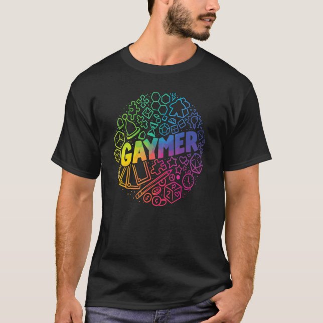 Gaymer Rainbow Board Game Bits T Shirt (Framsida)