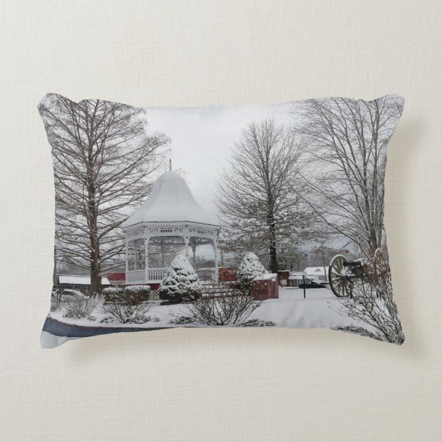 Gazebo och Cannon Prydnadskudde (Framsidan)