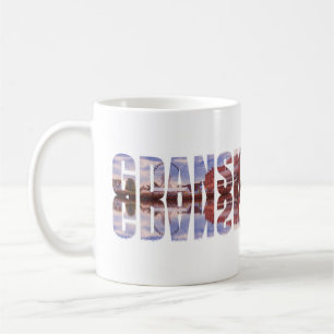 Gdansk text med gammal stadsvy med eftertanke kaffemugg