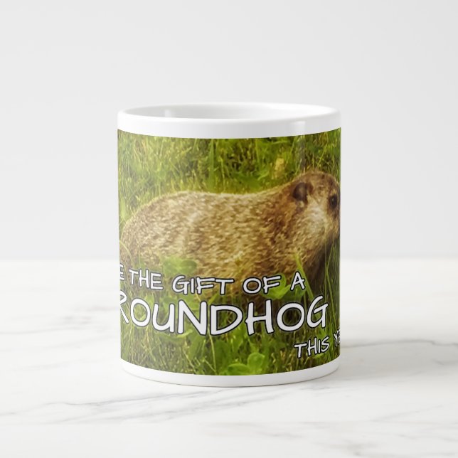 Ge är en gåva från Groundhog i år mugg Jumbo Mugg (Framsidan)
