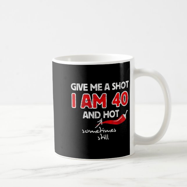 Ge en chans - Roligt citat 40-årspresent Kaffemugg (Höger)
