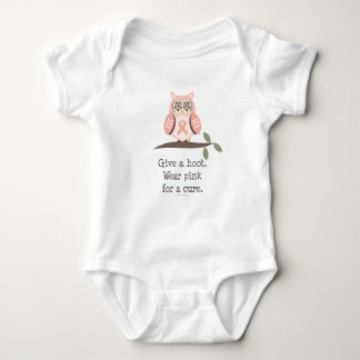 Ge en dyft den rosa bodysuiten för tee shirt