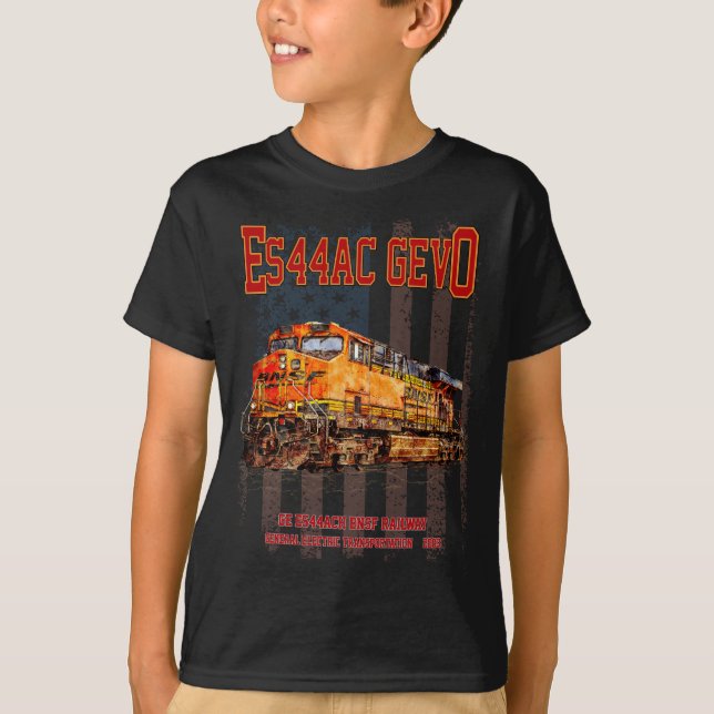 GE ES44AC GEVO-lokomotiv och amerikansk flagga T Shirt (Framsida)