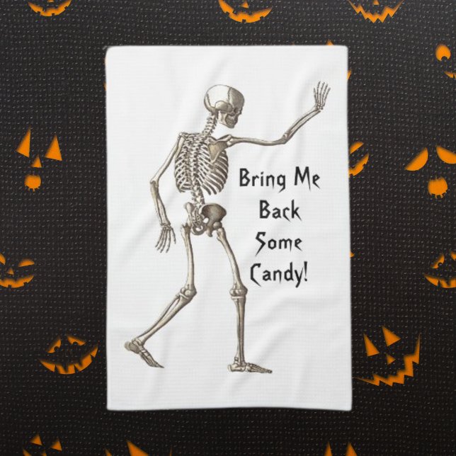 Ge mig lite godis Skeleton Kitchen Towel Kökshandduk (Bring Me Back Some Candy Skeleton Kitchen Towel)