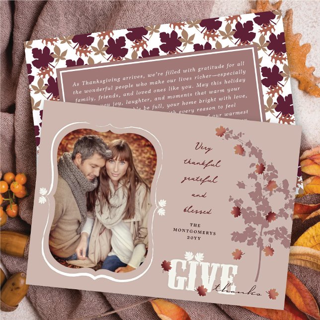 Ge Tack: Falling Löv Träd Thanksgiving Photo Julkort (Give Thanks Falling Leaves Tree Thanksgiving Photo Holiday Card @ fat_fa_tin)