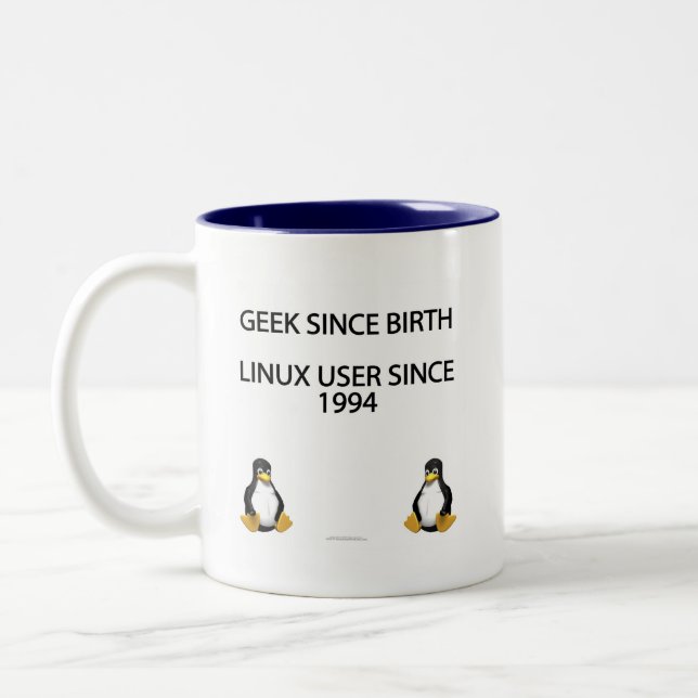 Geek efter födelse. Linuxanvändare efter 1994. Två-Tonad Mugg (Vänster)