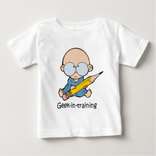 Geek i utbildning tee shirt