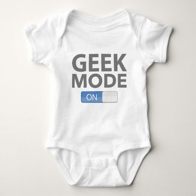Geek Mode på T Shirt (Framsida)