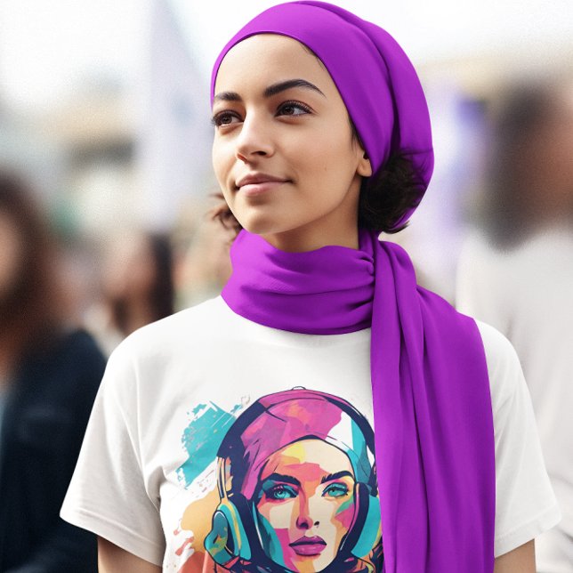 geheimnisvolles Frau, modernes Frauenportrait T Shirt (Skapare uppladdad)