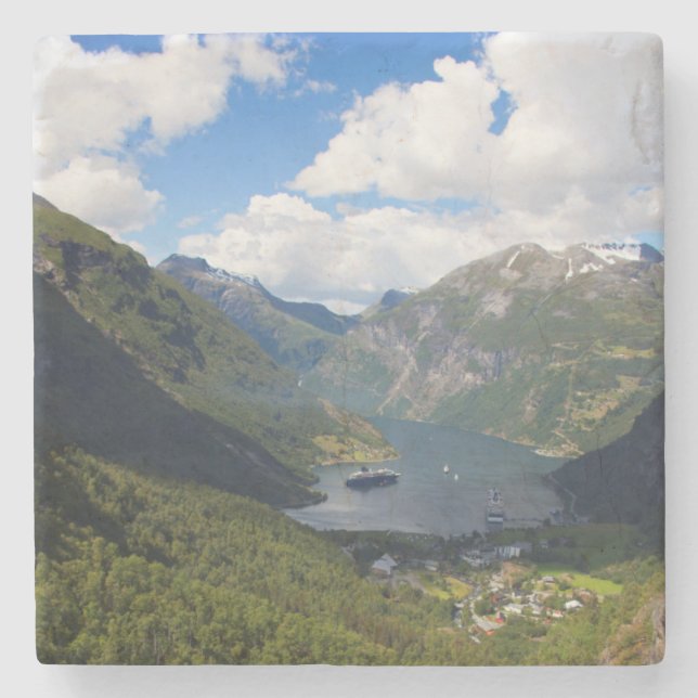 Geirangerfjordens landskap, Norge Underlägg Sten (Framsidan)