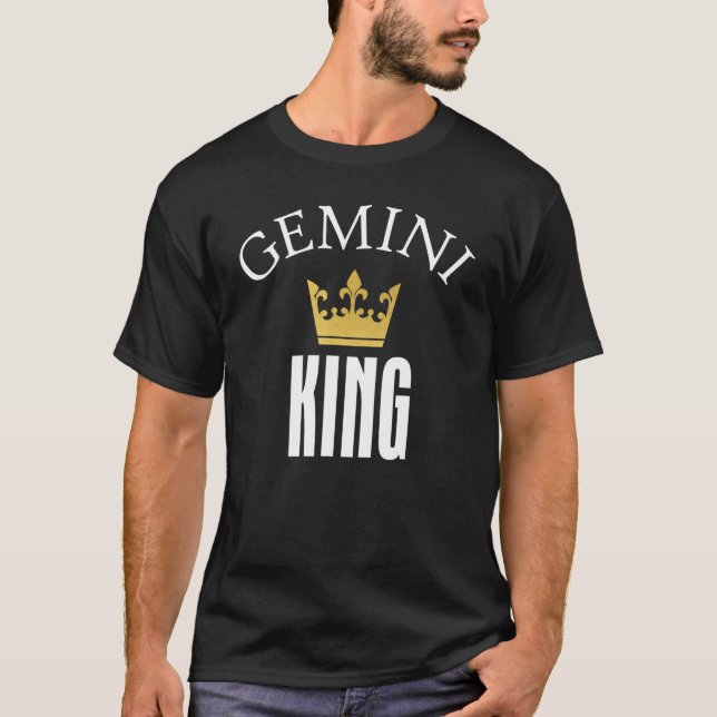 Gemini King Zodiac Sign_1 T Shirt (Framsida)
