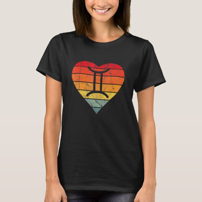 Gemini Sign Retro Sunset Heart Zodiac Symbol Astro T Shirt (Framsida)