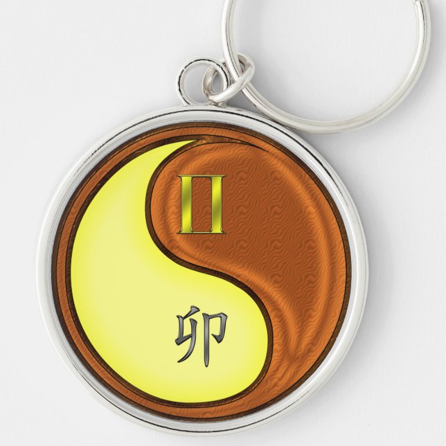 Gemini & Wood Rabbit Rund Silverfärgad Nyckelring (Framsidan)