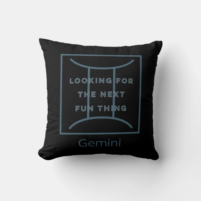 Gemini Zodiac Sign Roligt Quote Blue Birthday Kudde (Framsida)