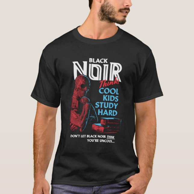Gen V Black Noir Study Ad T Shirt (Framsida)