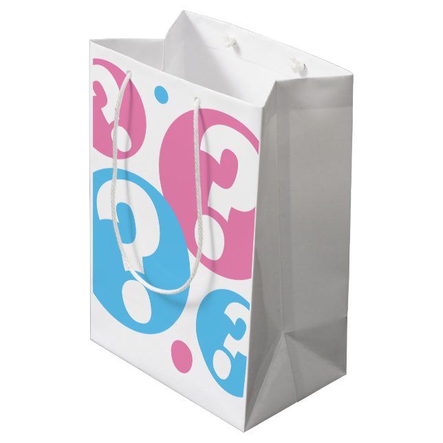 Gender avslöjar frågetecken för babyduschflicka (Baksidan Vinklad)