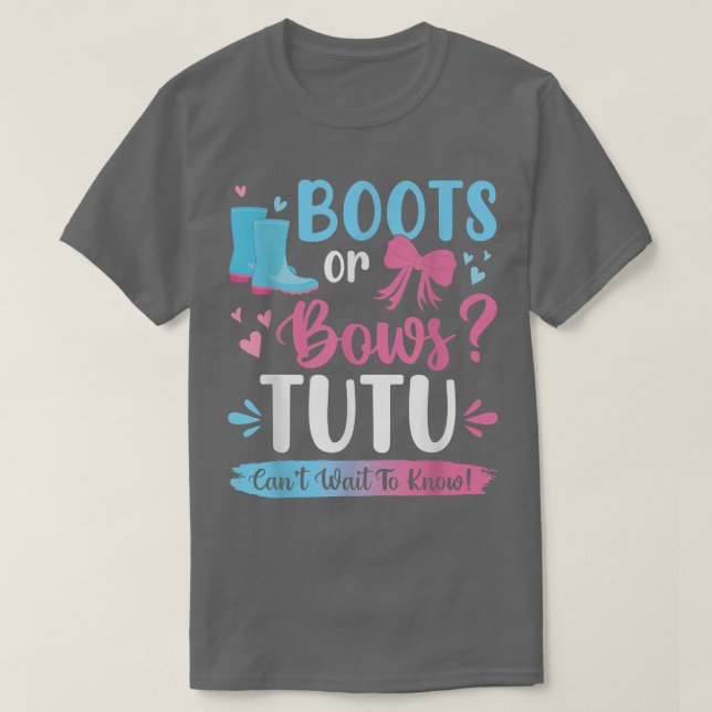 Gender reveal boots or bows Tutu matching baby par T Shirt (Design framsida)
