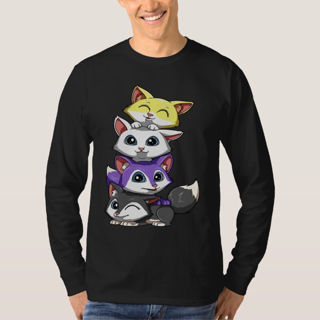 Genderqueer Nonbinary Pride LGBTQ Foxes T Shirt (Framsida)