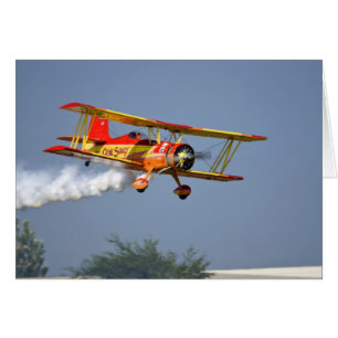 Gene Soucy som utför aerobatik i Grumman Hälsningskort