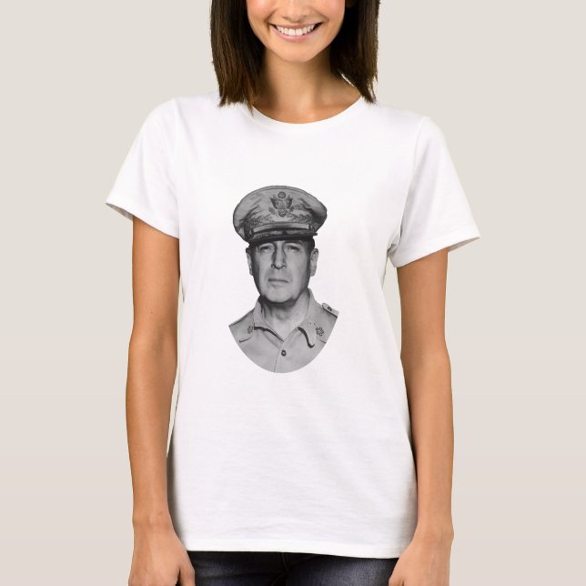General Douglas MacArthur Tee Shirt (Framsida)