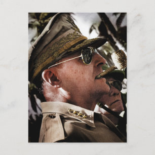 General Douglas MacArthur Vykort