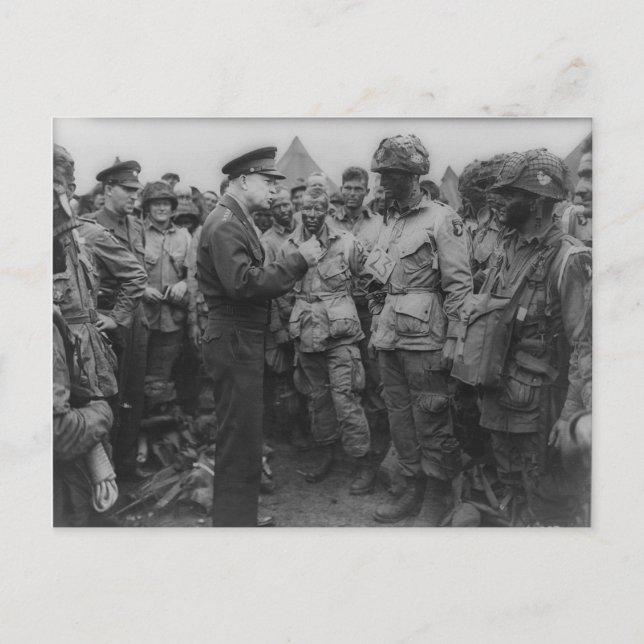 General Dwight D. Eisenhower med Paratroopers Vykort (Framsida)