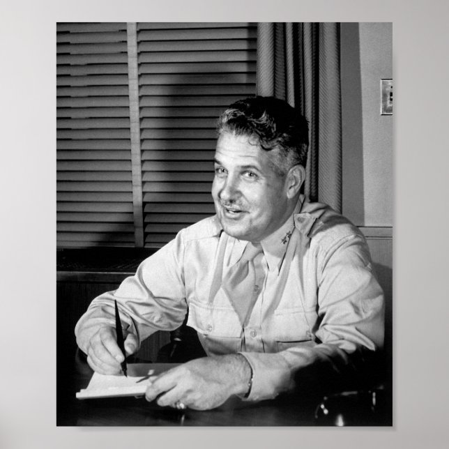 General Leslie Groves - 1942 Poster (Framsidan)