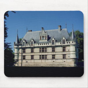 Generalen beskådar av chateauen d'Azay-le-Rideau Musmatta