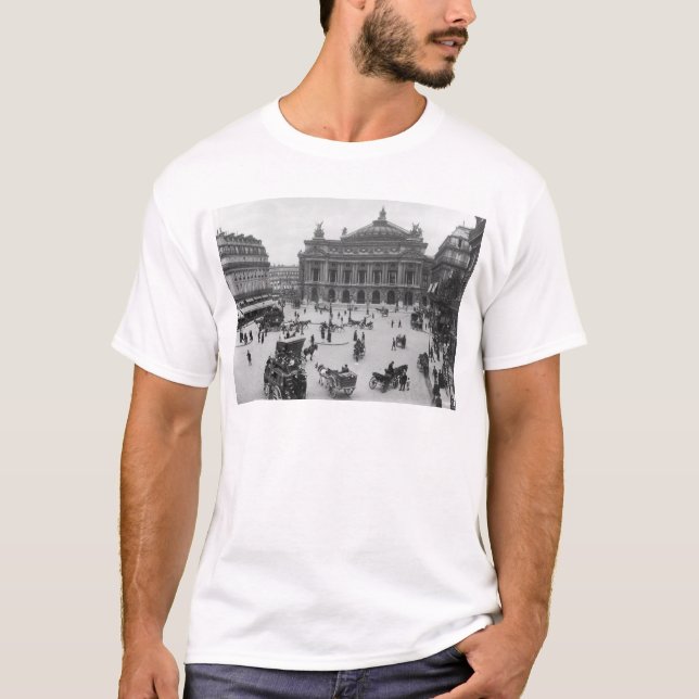 Generalen beskådar av det Paris operahuset Tee Shirt (Framsida)