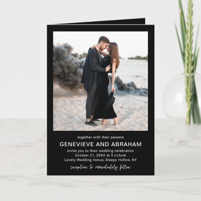 Genevieve Black Photo Modern Bröllop Inbjudan (Framsida)