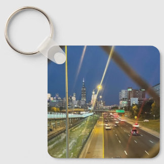 Genom stängslet nyckelring