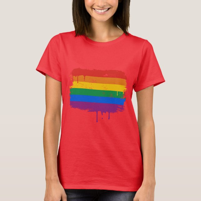 GENOMBLÖT GLAD FLAGGA T-SHIRT (Framsida)