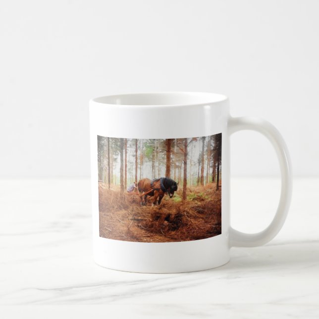 Gentle Giant - Draft Horse Hauling Logs in Forest Kaffemugg (Höger)