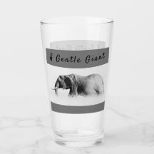 Gentle Giant Elephant High nyckel-foto med text