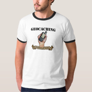 Geocaching -- sporten av nerds! t-skjorta t-shirt