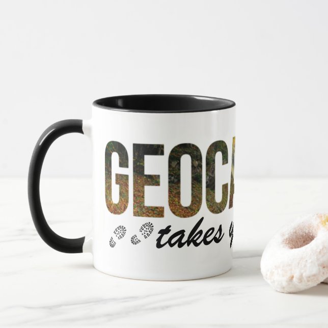 Geocaching tar dig Ställen Geocacher Gift Mugg (Med munk)