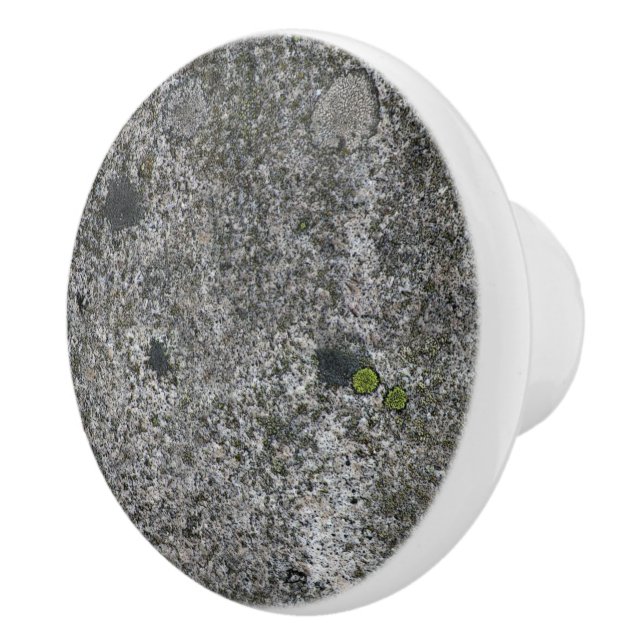 Geologigrå färggranit med Moss Knopp (Höger)