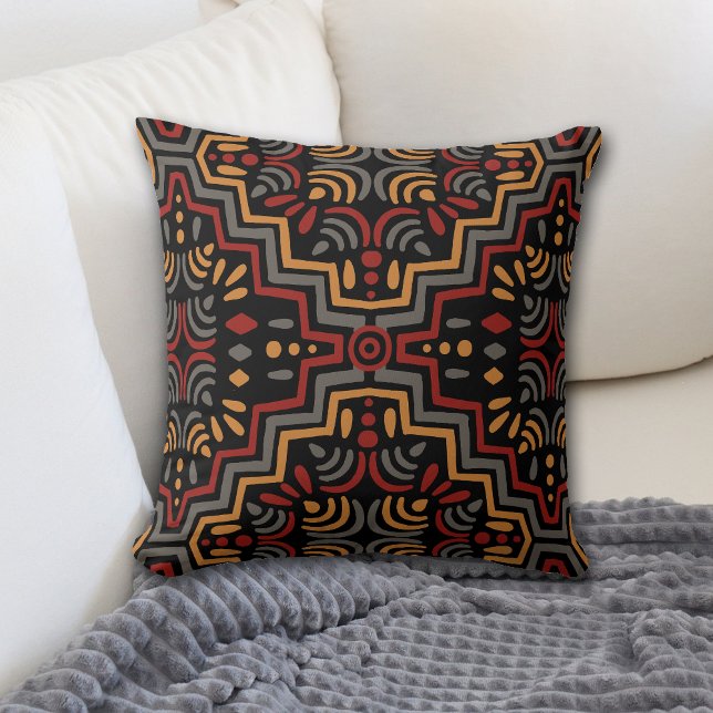 Geometric African Mönster Kudde (Skapare uppladdad)