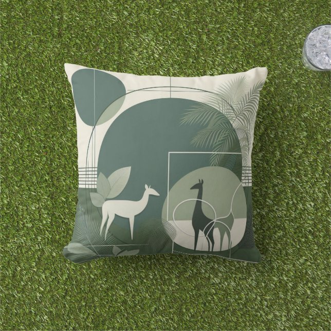 Geometric Animal Pillow - Tropical Minimalism Kudde (Gräs)