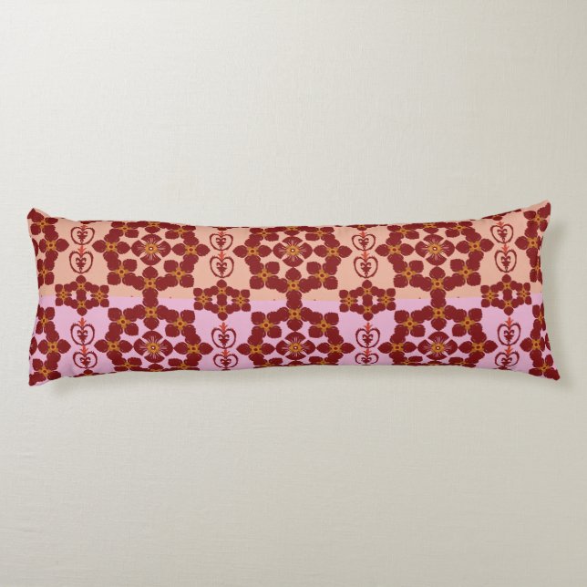 Geometric Ethnic Pattern Body Pillow – Burgundy Re Kroppskudde (Baksidan)