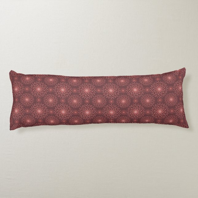 Geometric Ethnic Pattern Body Pillow – Burgundy Re Kroppskudde (Baksidan)