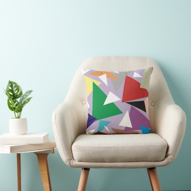 Geometric Harmony: Abstract Multicolored Kudde (Stol)