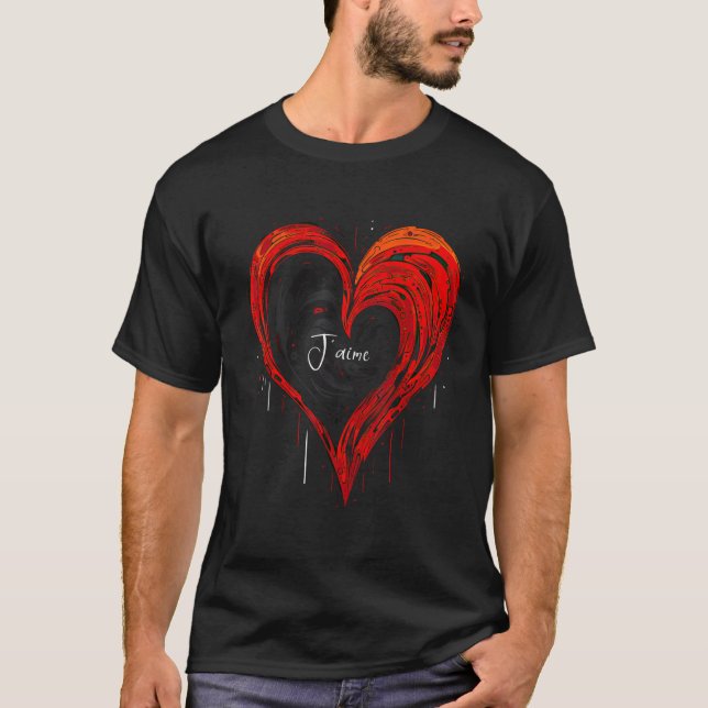 Geometric Heart in Light Black and Red T Shirt (Framsida)