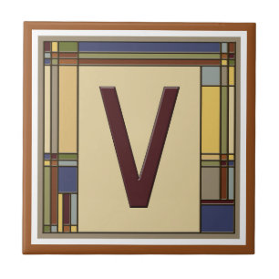 Geometric Initial V Kakelplatta