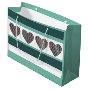 Geometric Modern jul Tartan Hearts